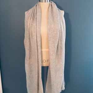 LOFT Lou & Grey scarf